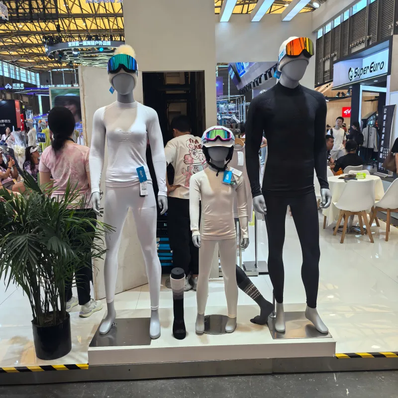 Прошла азиатская летняя выставка спортивных товаров и моды1