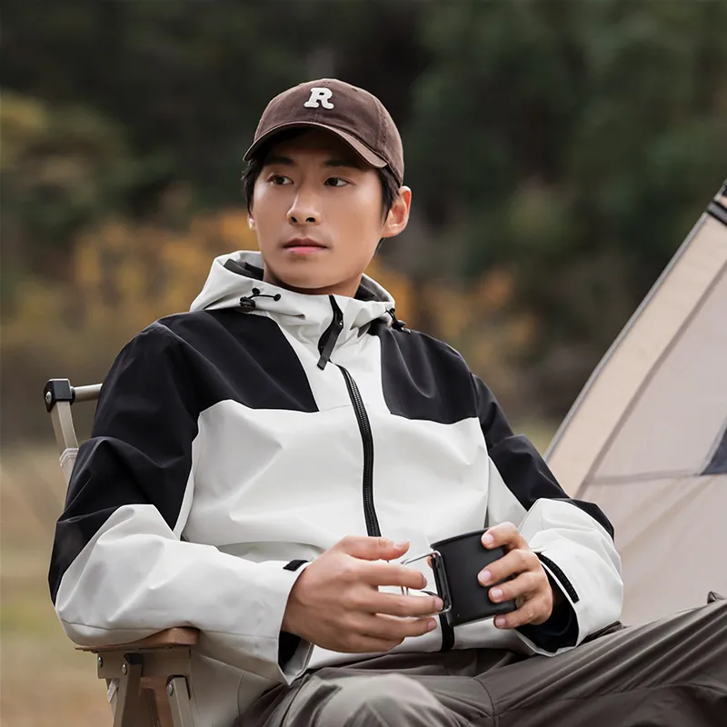 темная ветровка 1